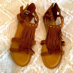 Moccasin sandals